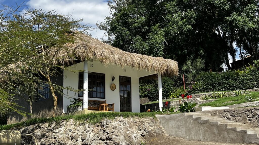 tulusia-lakeview-twiga-house-5